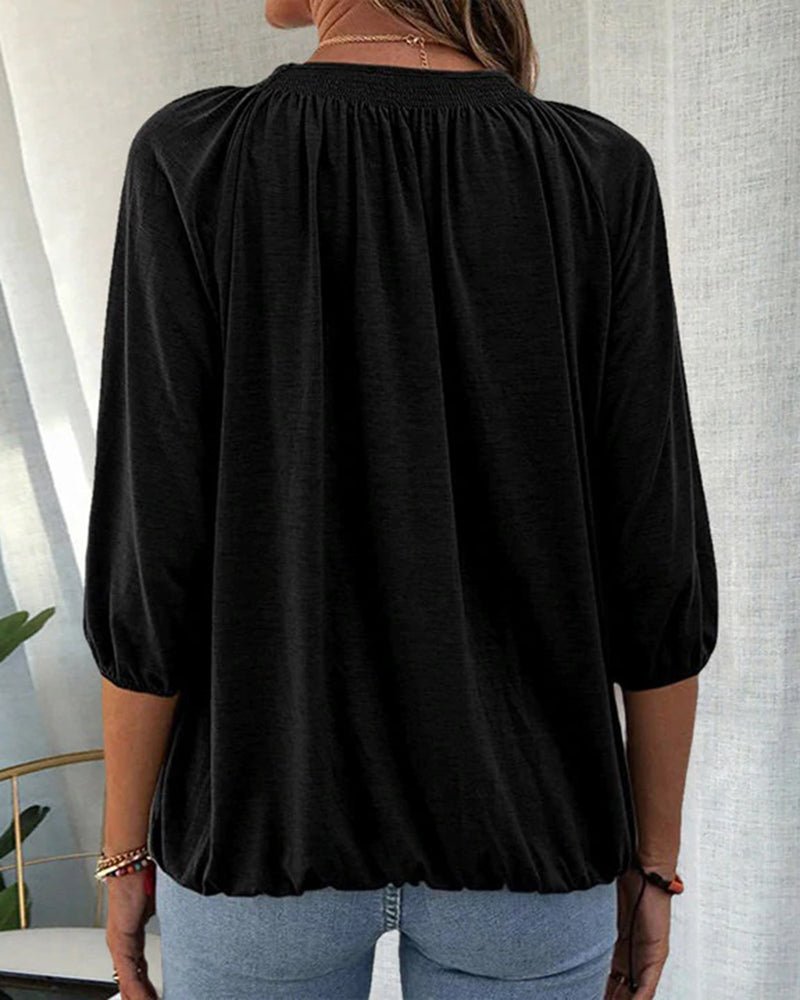 Baela | Chic Essential Blouse