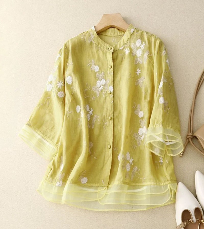 Belinda | Chic Vintage Blouse