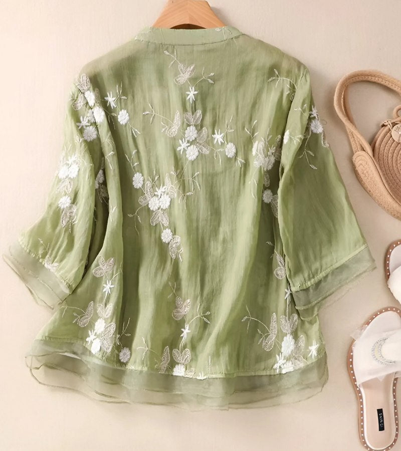 Belinda | Chic Vintage Blouse