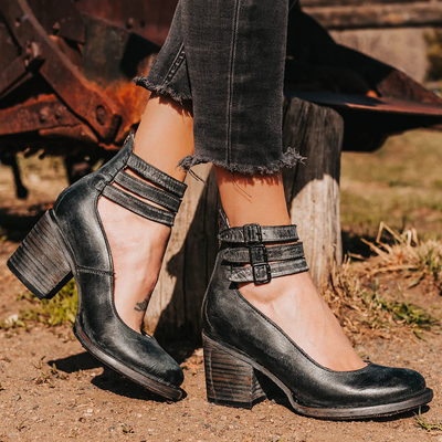 Veronica | Ankle-Strapped Vintage Shoes