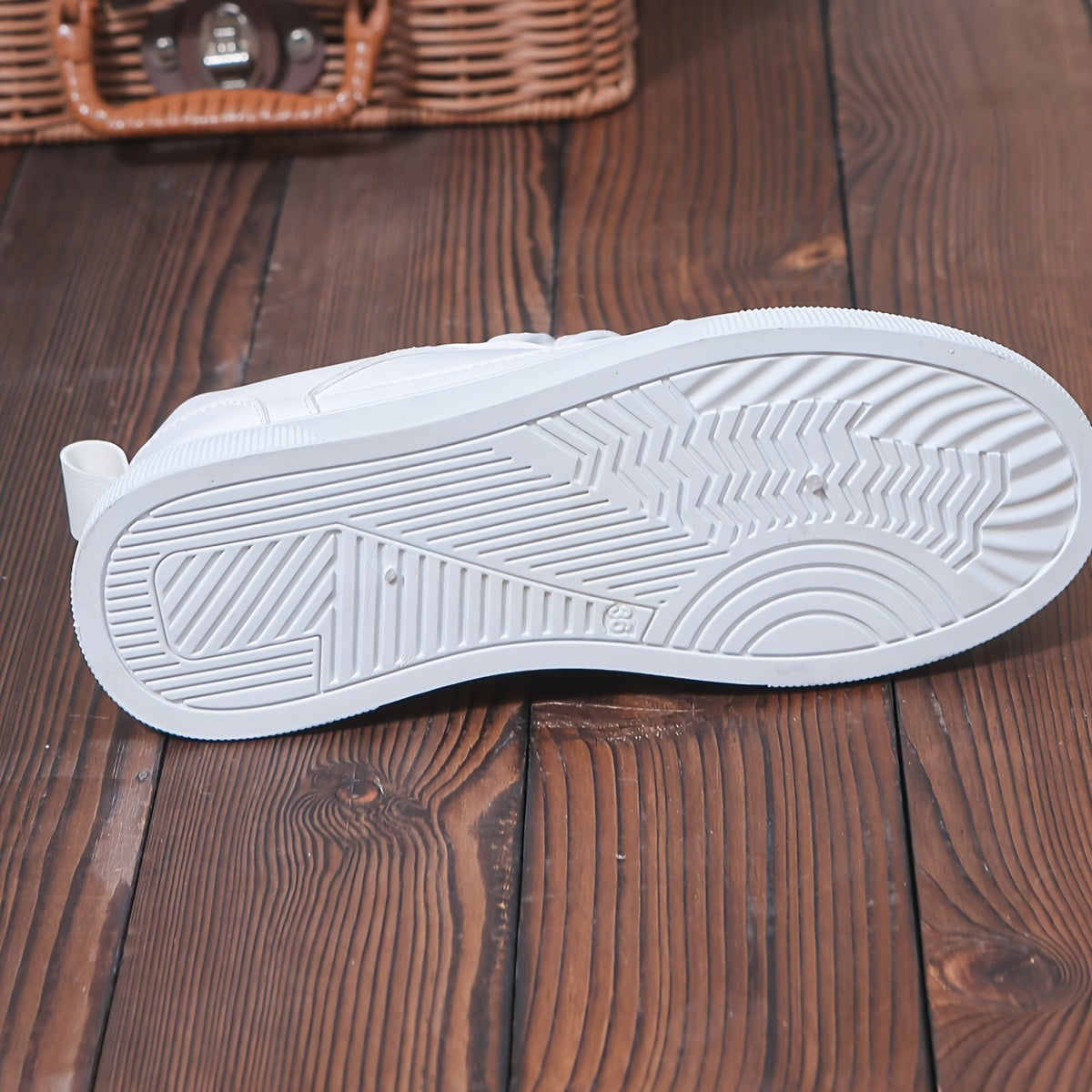 Mailyn | Chic and Comfy Sneakers