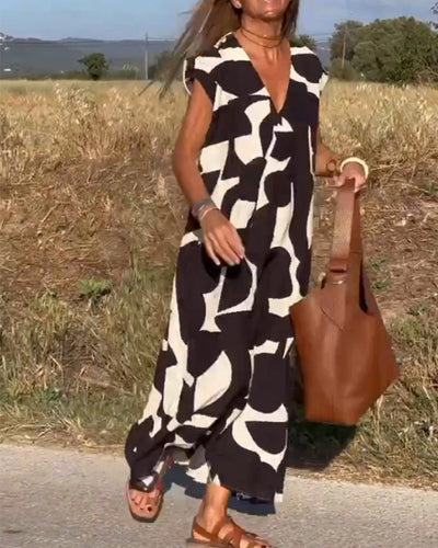Shiena | Cozy Printed V-Neck Dress