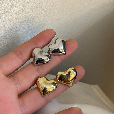 Elegant heart earrings