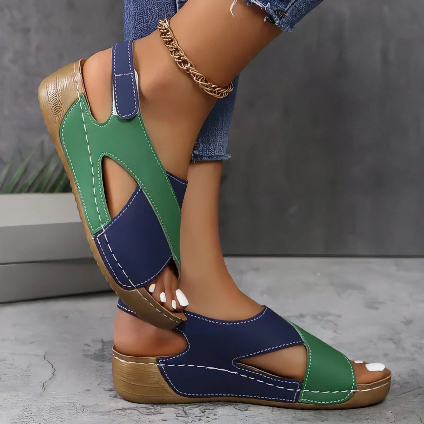 Urielle | Pain-Relief Orthopedic Sandals