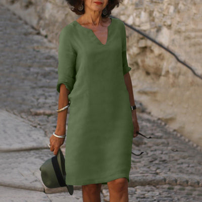 Cassidy | Perfectly Fitted V-Neck Dress