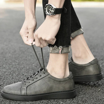 Callide™ Leather Sneaker