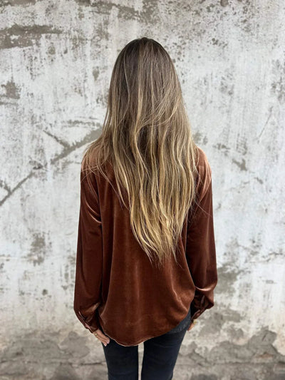 Floraine | Soft and Stylish Velvet Blouse