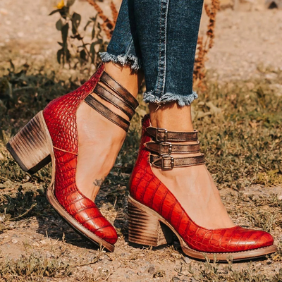 Veronica | Ankle-Strapped Vintage Shoes