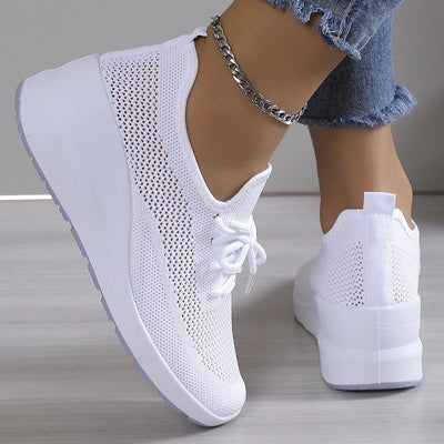 Delany | Pain Relieving Sneakers