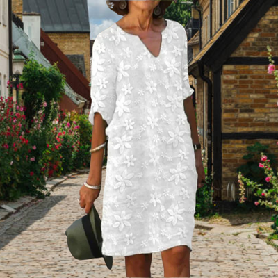 Judith | Cozy Floral Charm Dress