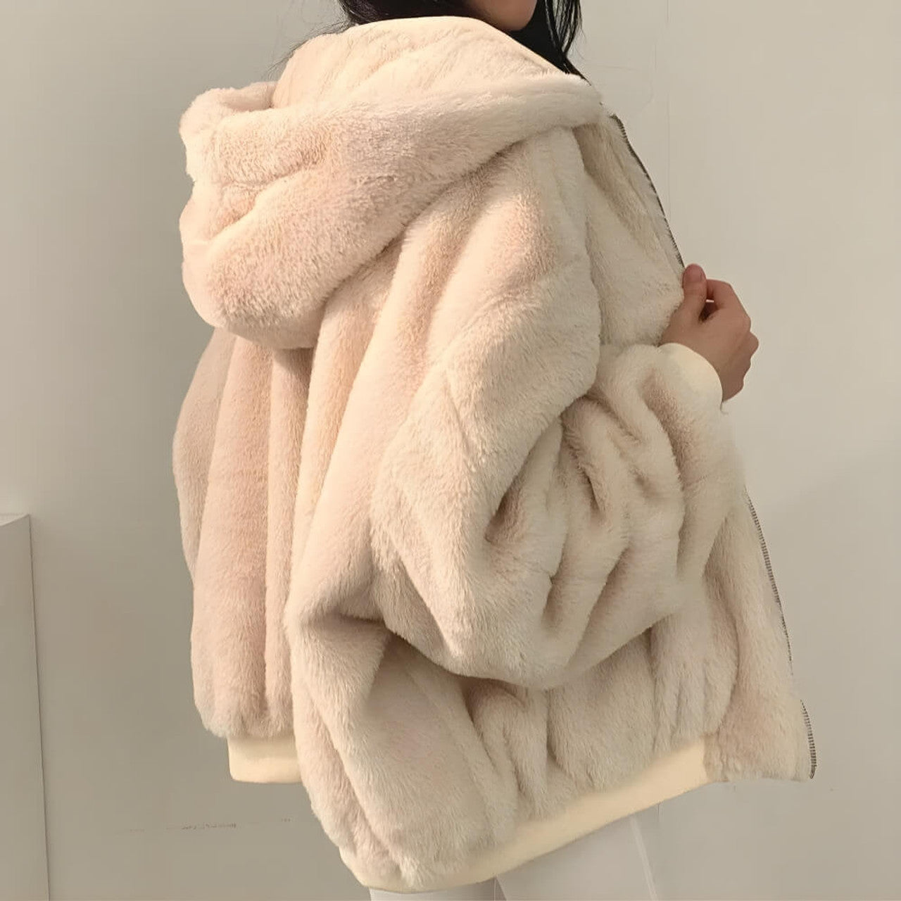 Natalia - Reversible Teddy Wool Hoodie