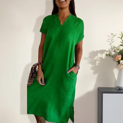 Darlene | Classic V-Neck Dress