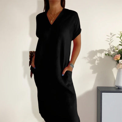 Darlene | Classic V-Neck Dress